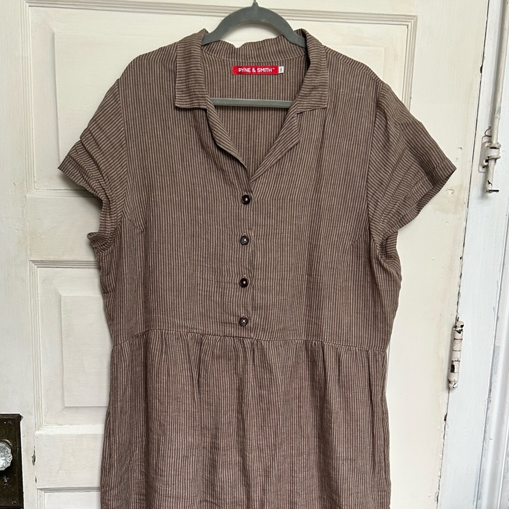 Pyne & Smith XXL Collared Linen Dress